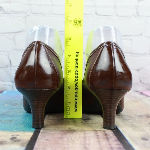 Circa Joan & David Pointed Toe Kitten Heels Sz 7 M - Picture 8 of 9